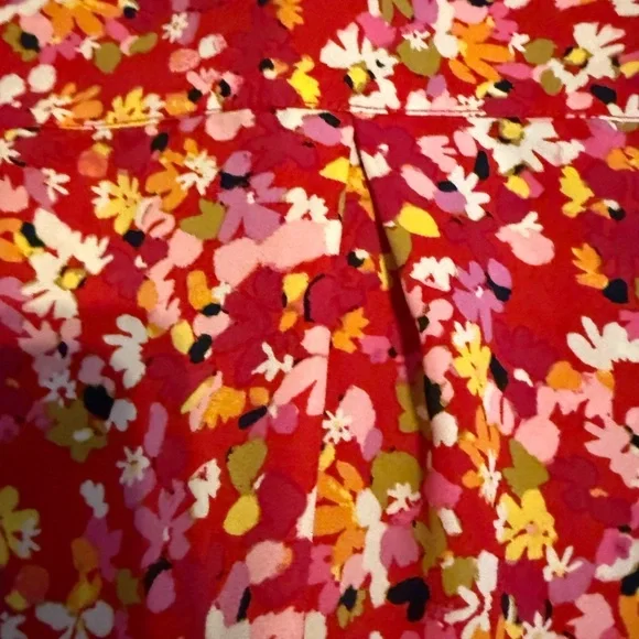 Sanctuary Floral Blouse - Red, Pink, and Yellow EUC size Ex small - Picture 4 of 5